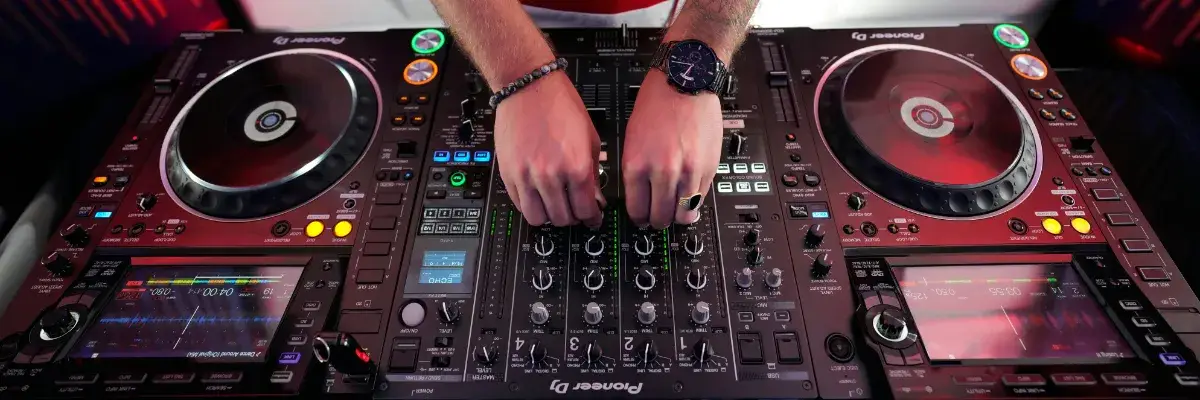 Banner DJ MBO