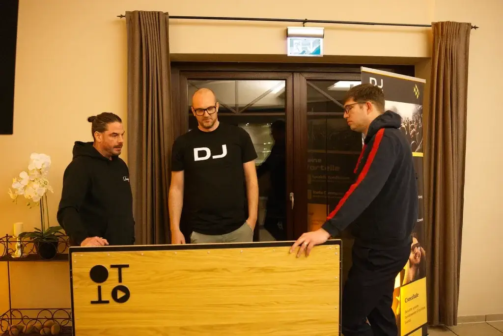 Eike Otto und sein innovativer DJ-Table