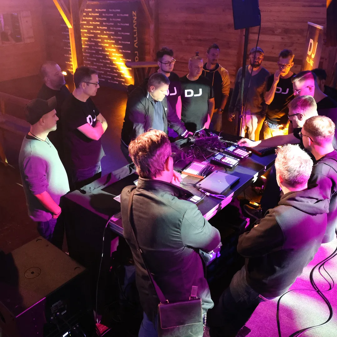 Nachbericht: Erfolgreiches CROSSFADE Pfalz am 21.10.2025 in der Alm Landau